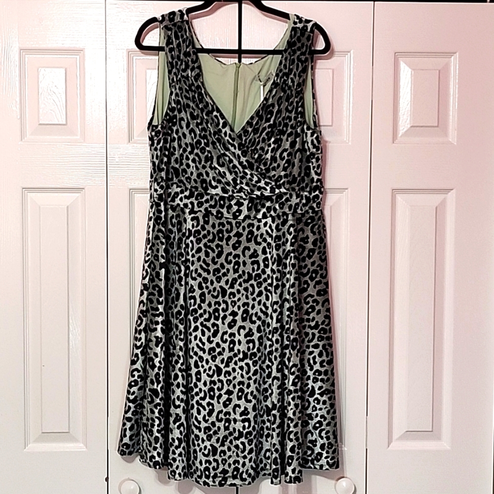NWT Stretch Velvet Leopard Party Dress in Dark Mint and Black SZ 2X